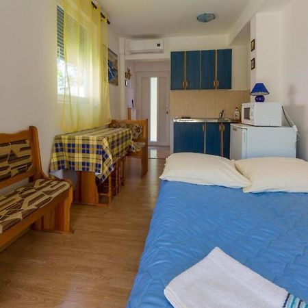 Apartments Adrasteja Dramalj Zewnętrze zdjęcie