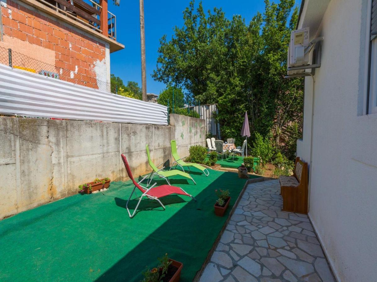 Apartments Adrasteja Dramalj Zewnętrze zdjęcie